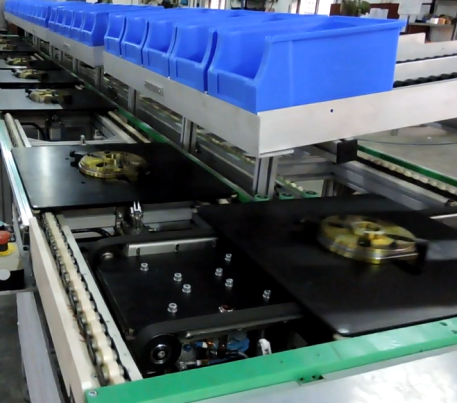 Pallet Conveyor Blue Bins